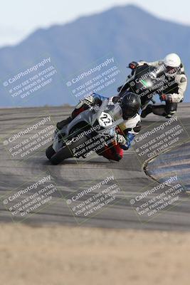 media/Nov-16-2025-Race Pace (Sun) [[8c5fa54630]]/Verified Riders/8-Turn 12 (120pm)/